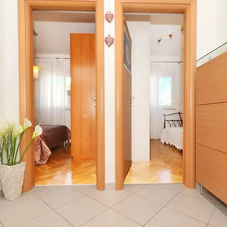 Apartment Vlatka Trogir